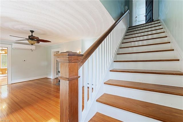 9357 Sturgis ST, Norfolk, VA 23503