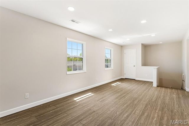 9003 Cardinal Terrace, Brentwood, MO 63144