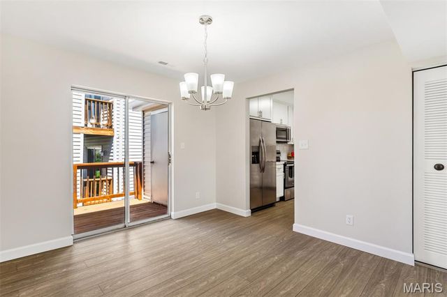 9003 Cardinal Terrace, Brentwood, MO 63144