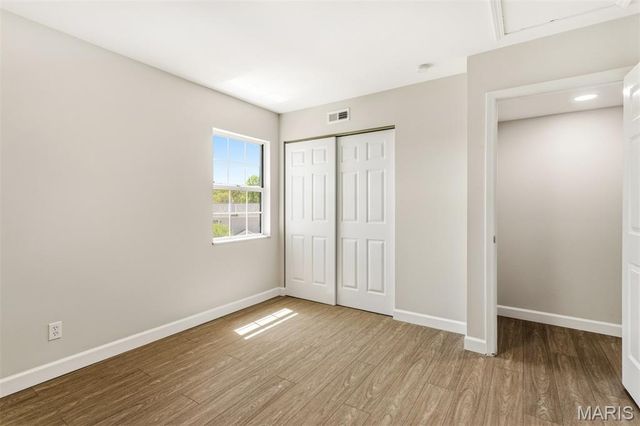 9003 Cardinal Terrace, Brentwood, MO 63144