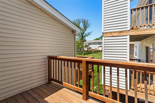 9003 Cardinal Terrace, Brentwood, MO 63144