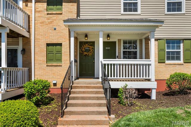9003 Cardinal Terrace, Brentwood, MO 63144
