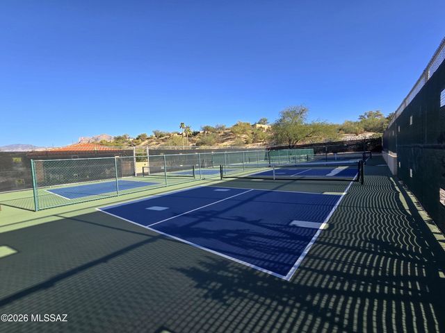 8641 N Candlewood Loop, Tucson, AZ 85704