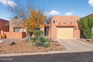 8641 N Candlewood Loop, Tucson, AZ 85704