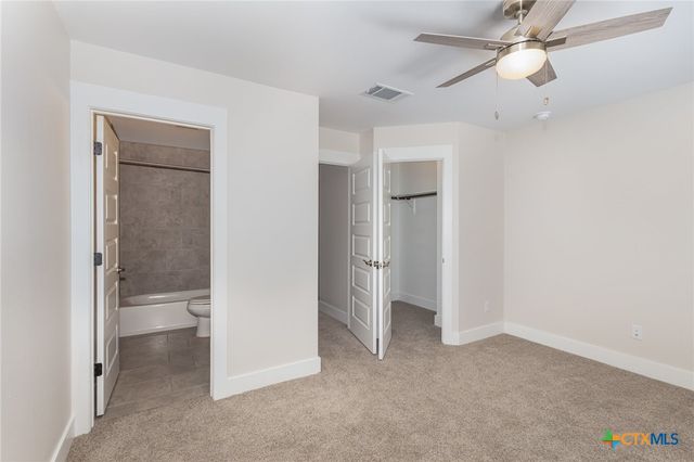 1300 W Black Locust Dr 2201, Pflugerville, TX 78660