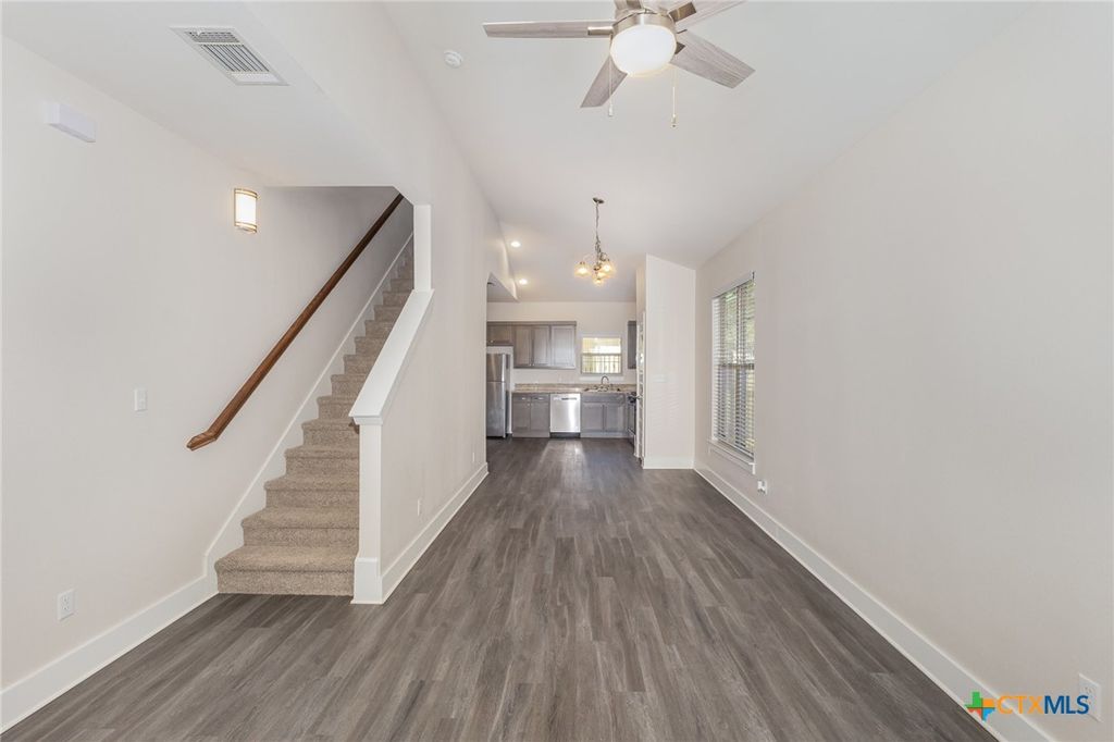 1300 W Black Locust Dr 2201, Pflugerville, TX 78660