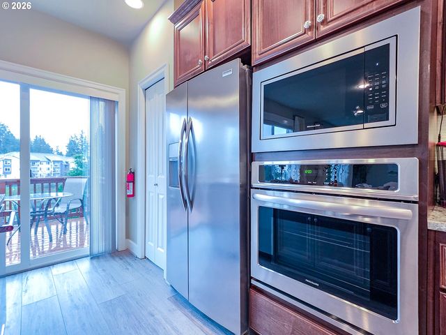 15566 Sw WREN Ln, Beaverton, OR 97007