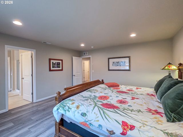 15566 Sw WREN Ln, Beaverton, OR 97007