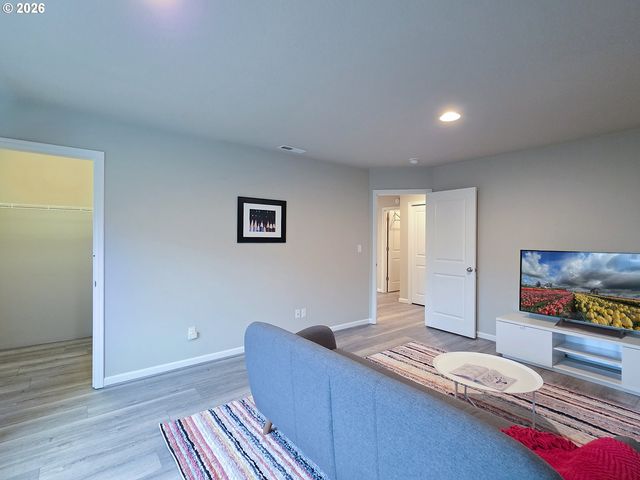 15566 Sw WREN Ln, Beaverton, OR 97007