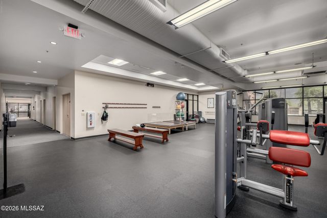 2382 E Cargondera Canyon Drive, Oro Valley, AZ 85755