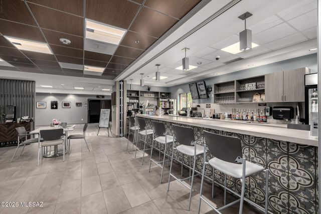 2382 E Cargondera Canyon Drive, Oro Valley, AZ 85755