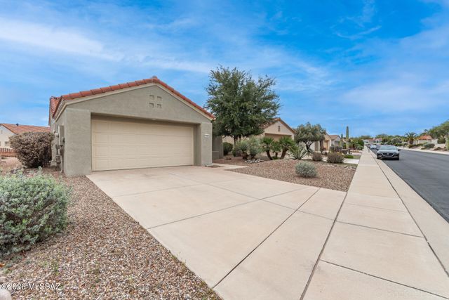2382 E Cargondera Canyon Drive, Oro Valley, AZ 85755
