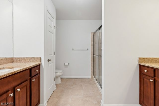 2421 Canterbury Ln, North Brunswick Twp., NJ 08902