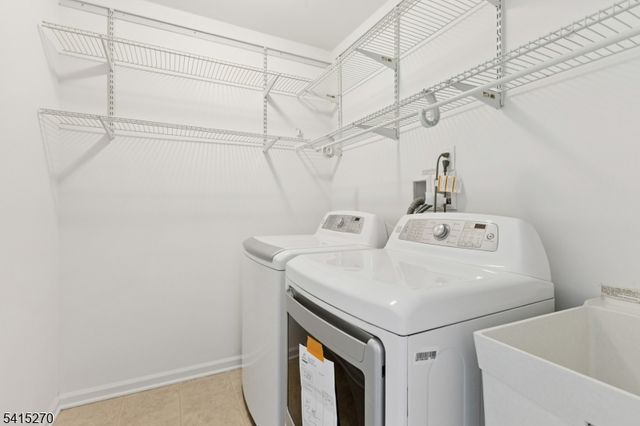 2421 Canterbury Ln, North Brunswick Twp., NJ 08902