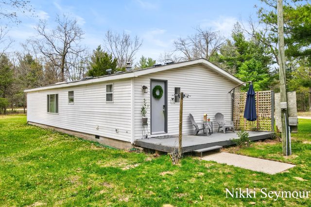 429 E Church Road, Twin Lake, MI 49457