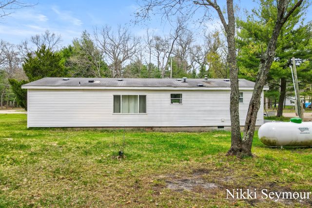 429 E Church Road, Twin Lake, MI 49457