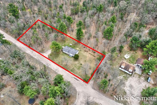 429 E Church Road, Twin Lake, MI 49457