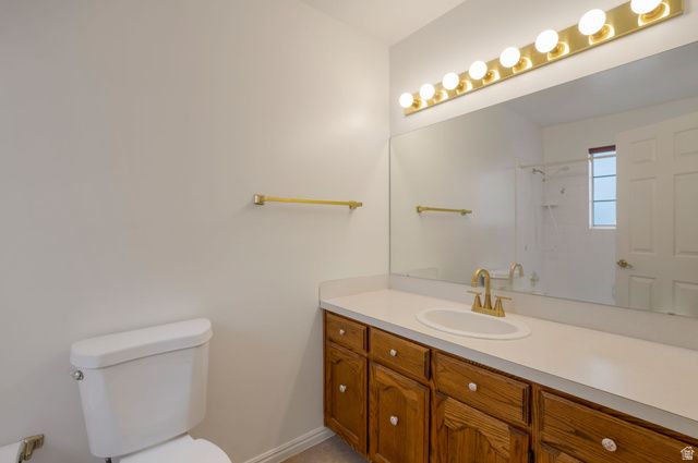 5548 S 2150 W, Roy, UT 84067