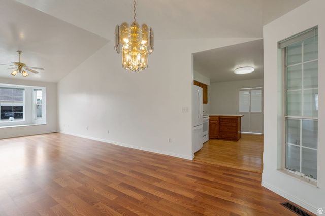 5548 S 2150 W, Roy, UT 84067