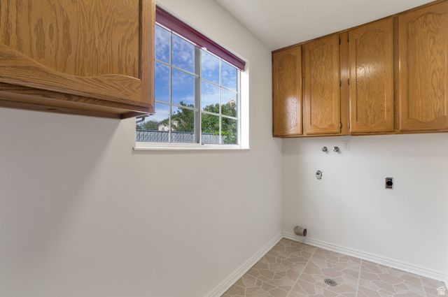 5548 S 2150 W, Roy, UT 84067