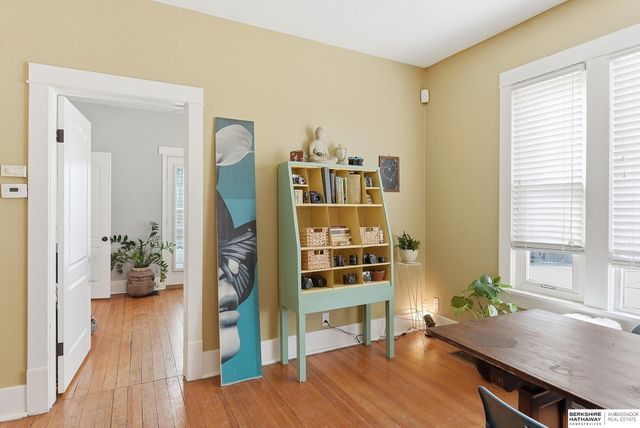 5503 Leavenworth Street, Omaha, NE 68106