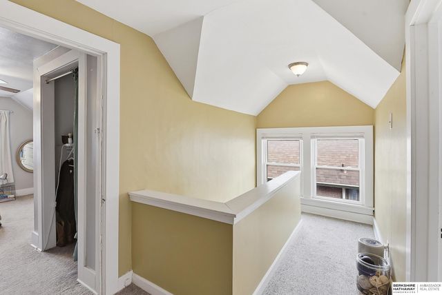 5503 Leavenworth Street, Omaha, NE 68106