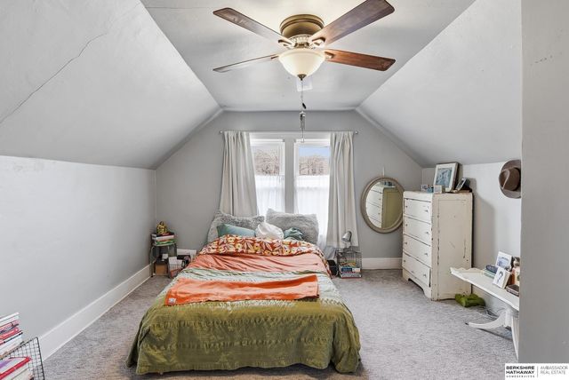 5503 Leavenworth Street, Omaha, NE 68106