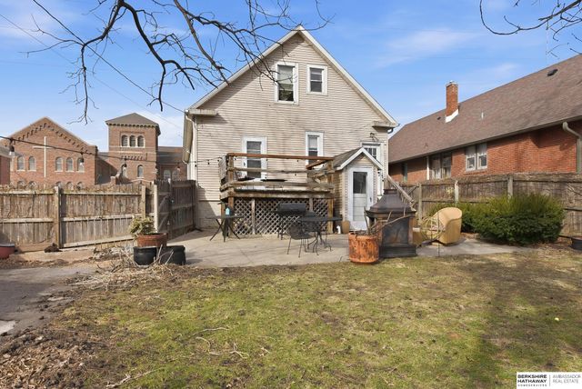 5503 Leavenworth Street, Omaha, NE 68106