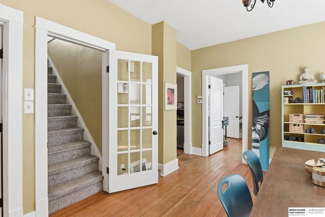 5503 Leavenworth Street, Omaha, NE 68106