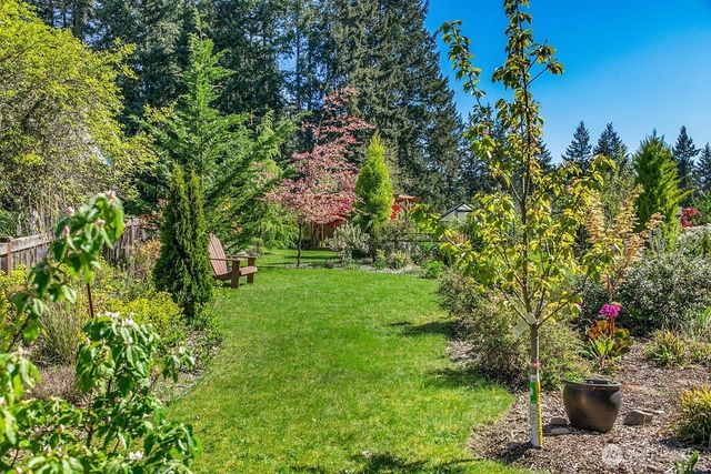 2960 NW North Star Drive, Silverdale, WA 98383