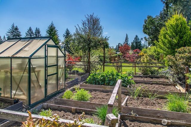 2960 NW North Star Drive, Silverdale, WA 98383