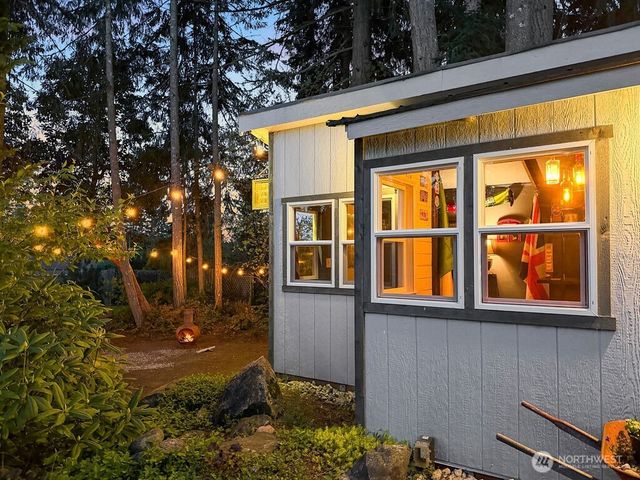 2960 NW North Star Drive, Silverdale, WA 98383