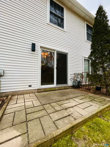 190 Tomlinson Avenue 9A, Plainville, CT 06062