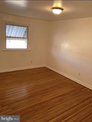 3208 MITCHELL ST, Camden, NJ 08105