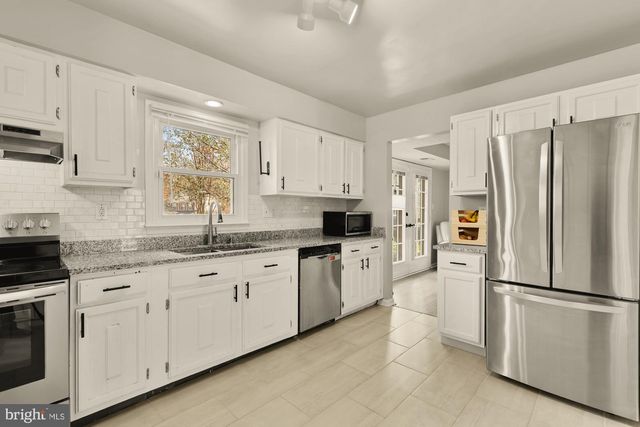 3715 PECAN CT, Waldorf, MD 20602