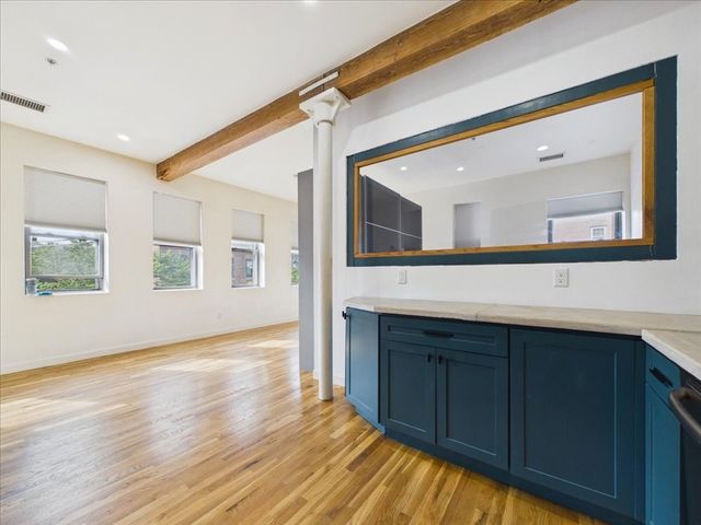 100 Pearl Street 13, Chelsea, MA 02150