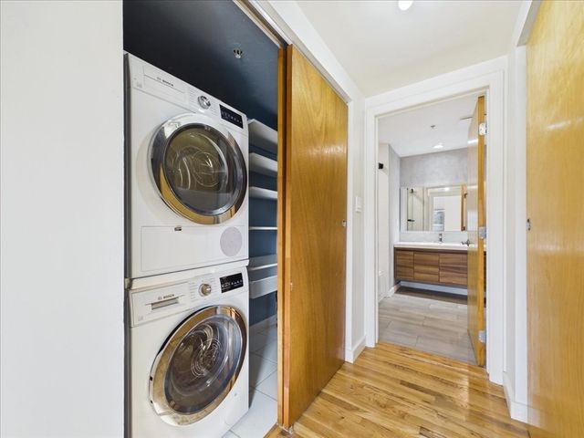 100 Pearl Street 13, Chelsea, MA 02150