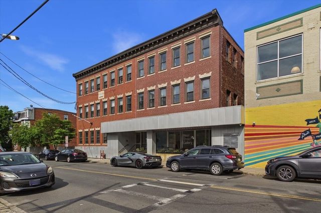 100 Pearl Street 13, Chelsea, MA 02150