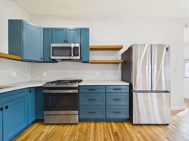 100 Pearl Street 13, Chelsea, MA 02150