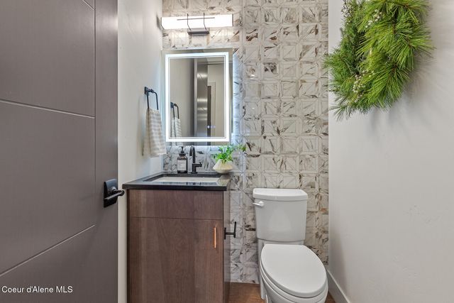 2446 W Lumber Lane, Coeur D'alene, ID 83814