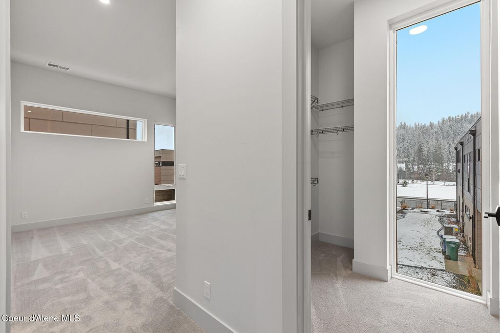 2446 W Lumber Lane, Coeur d'Alene, ID 83814 photo 30