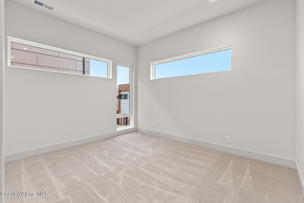 2446 W Lumber Lane, Coeur d'Alene, ID 83814 photo 31