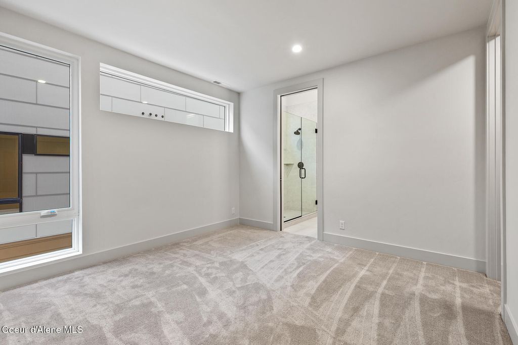 2446 W Lumber Lane, Coeur d'Alene, ID 83814 photo 35