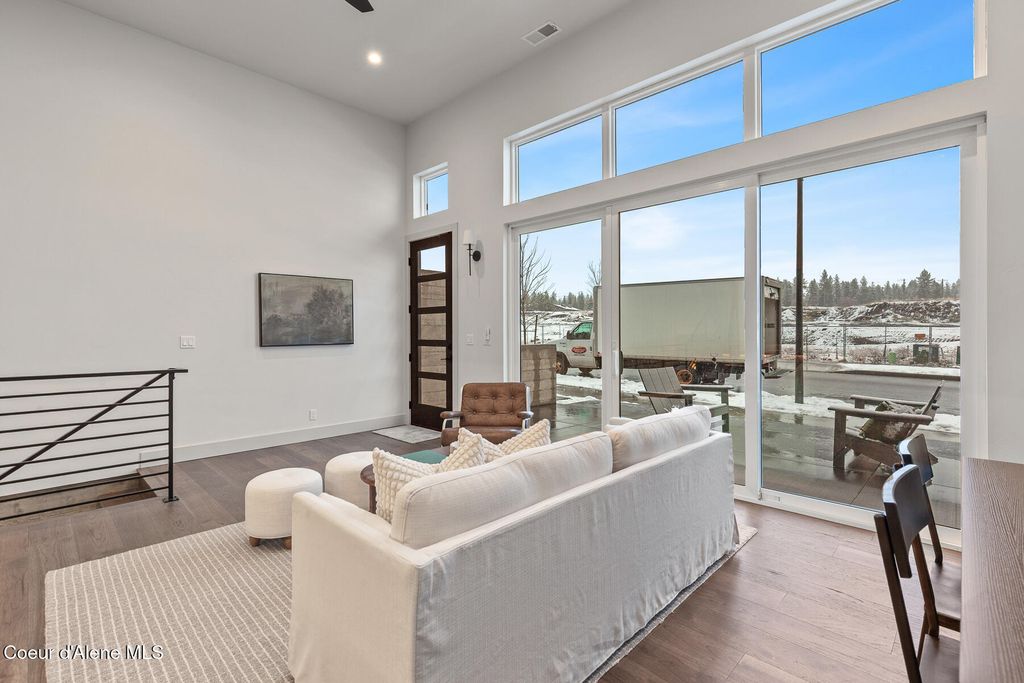 2446 W Lumber Lane, Coeur d'Alene, ID 83814 photo 7