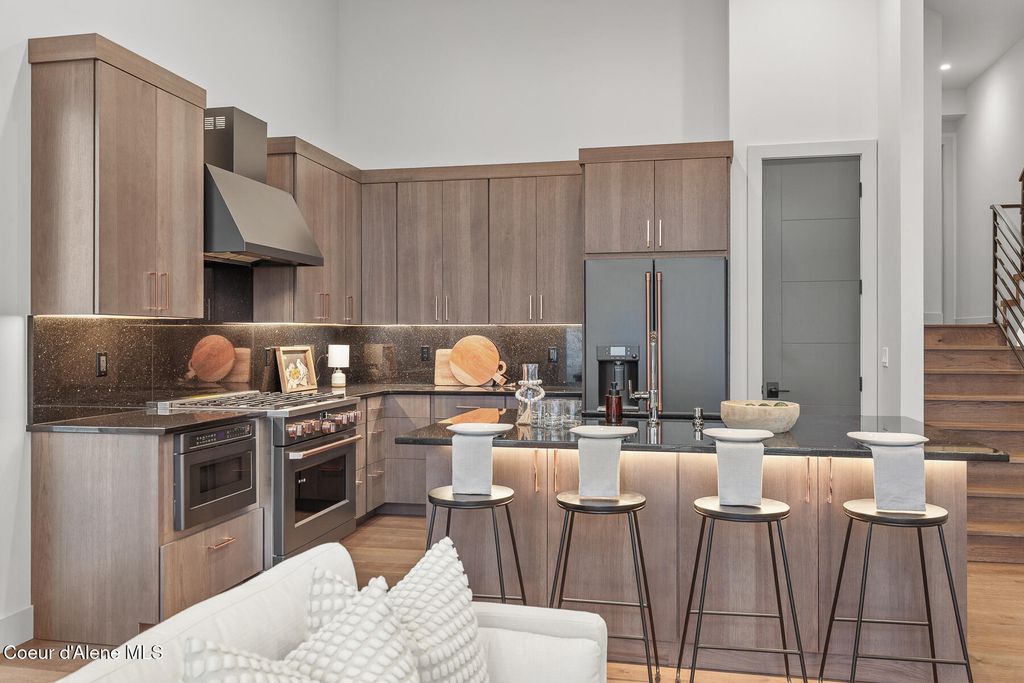 2446 W Lumber Lane, Coeur d'Alene, ID 83814 photo 9