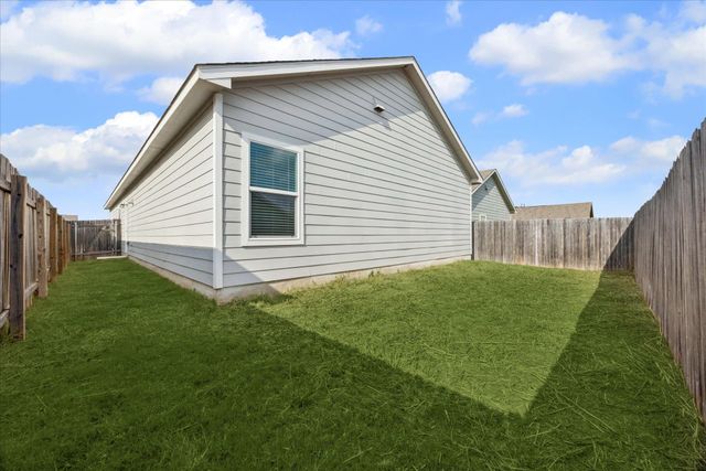 304 Mica TRL, San Marcos, TX 78656