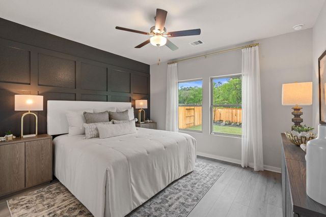 2486 North Heritage Drive, Dayton, TX 77535