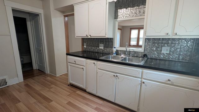 4712 Fontenelle Boulevard, Omaha, NE 68111