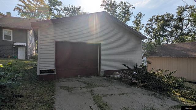 4712 Fontenelle Boulevard, Omaha, NE 68111