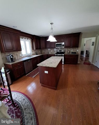 41C HIGH BRIDGE ROAD, New Egypt, NJ 08533